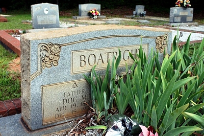 Doctor Melvin and Malissa Ella Sparks Boatright Gravestone