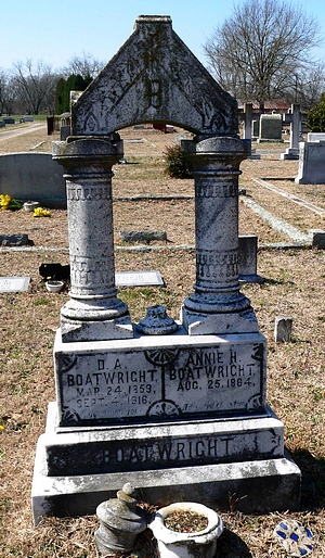 Drury Arthur Boatwright and Nora Ann Hall Gravestone