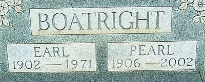 Earl Clinton and Lura Pearl Travis Boatright Gravestone