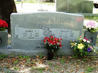 George Townsend and Maxine S. Stephens Boatwright Gravestone