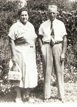 James Lloyd and Mary Eva Dunn Boatright: