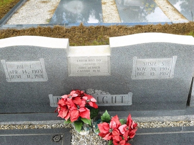 Lestor Joseph and Susie Smith Boatright Gravestone