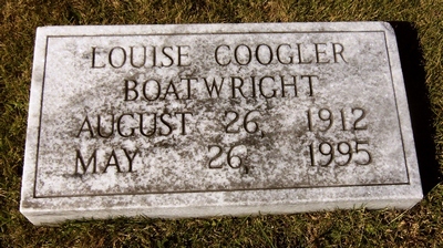 Louise Eville Coogler Boatwright Gravestone