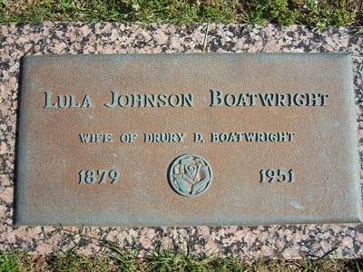 Lula Maude Johnson Boatwright Gravestone