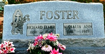 Mahalia Anne Boatwright and Richard Elmer Foster Gravestone