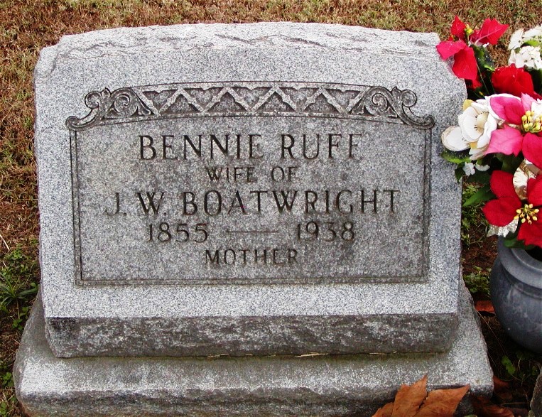 Martha Benella Ruff Boatwright Gravestone