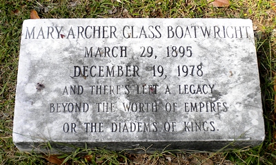 Mary Archer Glass Boatwright Gravestone