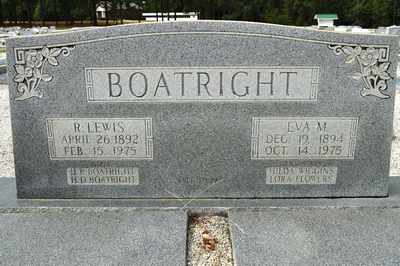 Robert Lewis and Eva Mae Smith Boatright Gravestone