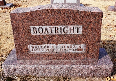 Walter Edcar and Clara A Frantz Boatright Gravestone
