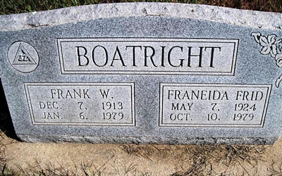 William Franklin and Franeida Frid Boatright Gravestone