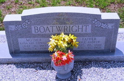 Kyle Andrew and Rosa Lee Stinson Boatwright Gravestone